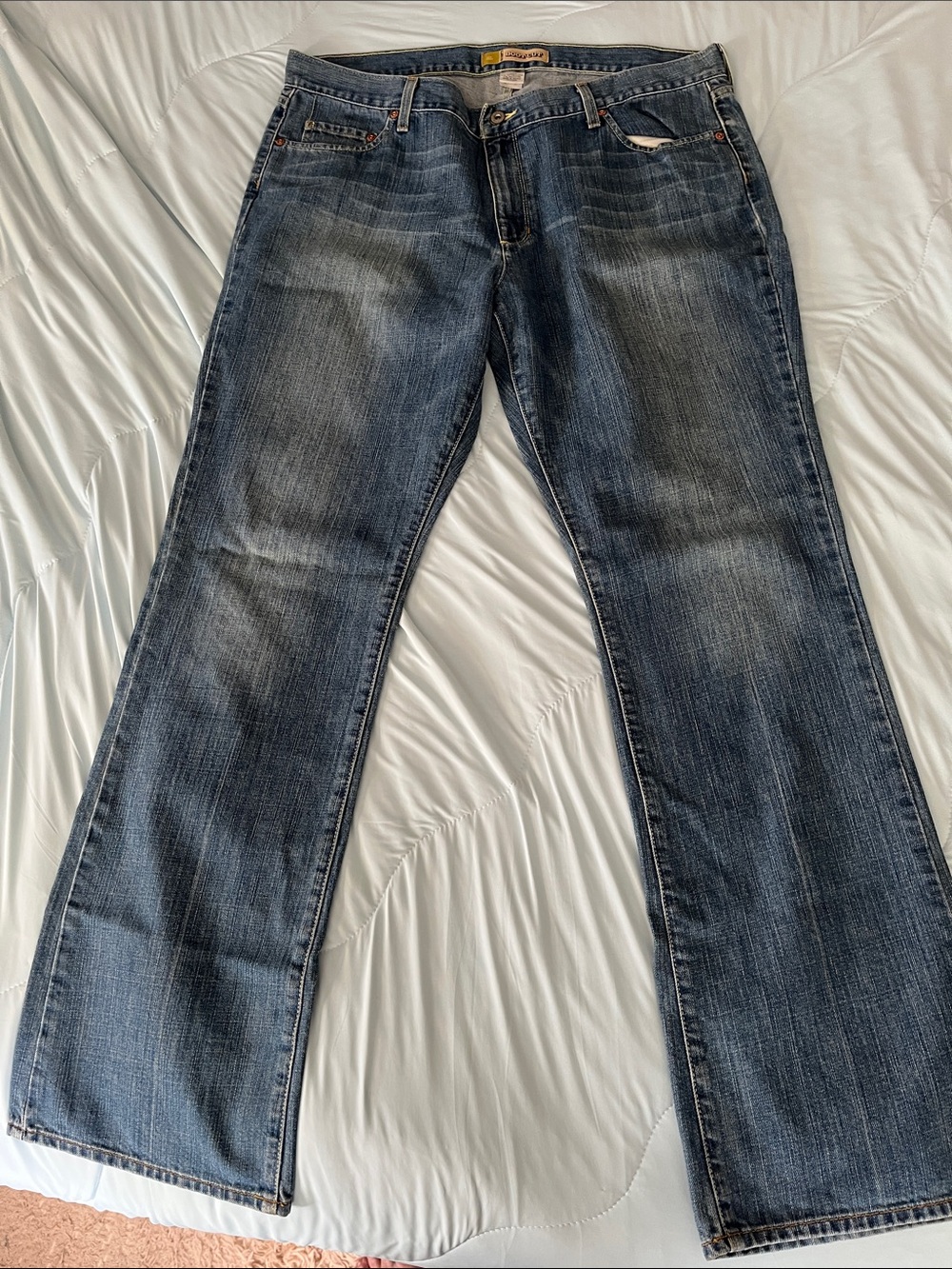 Old Navy Women’s Blue Boot Cut Jeans